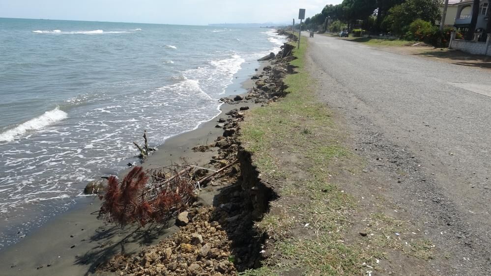 Samsun Haber: Samsun’da deniz karayı yutuyor: Yol ve yapılar tehdit altında