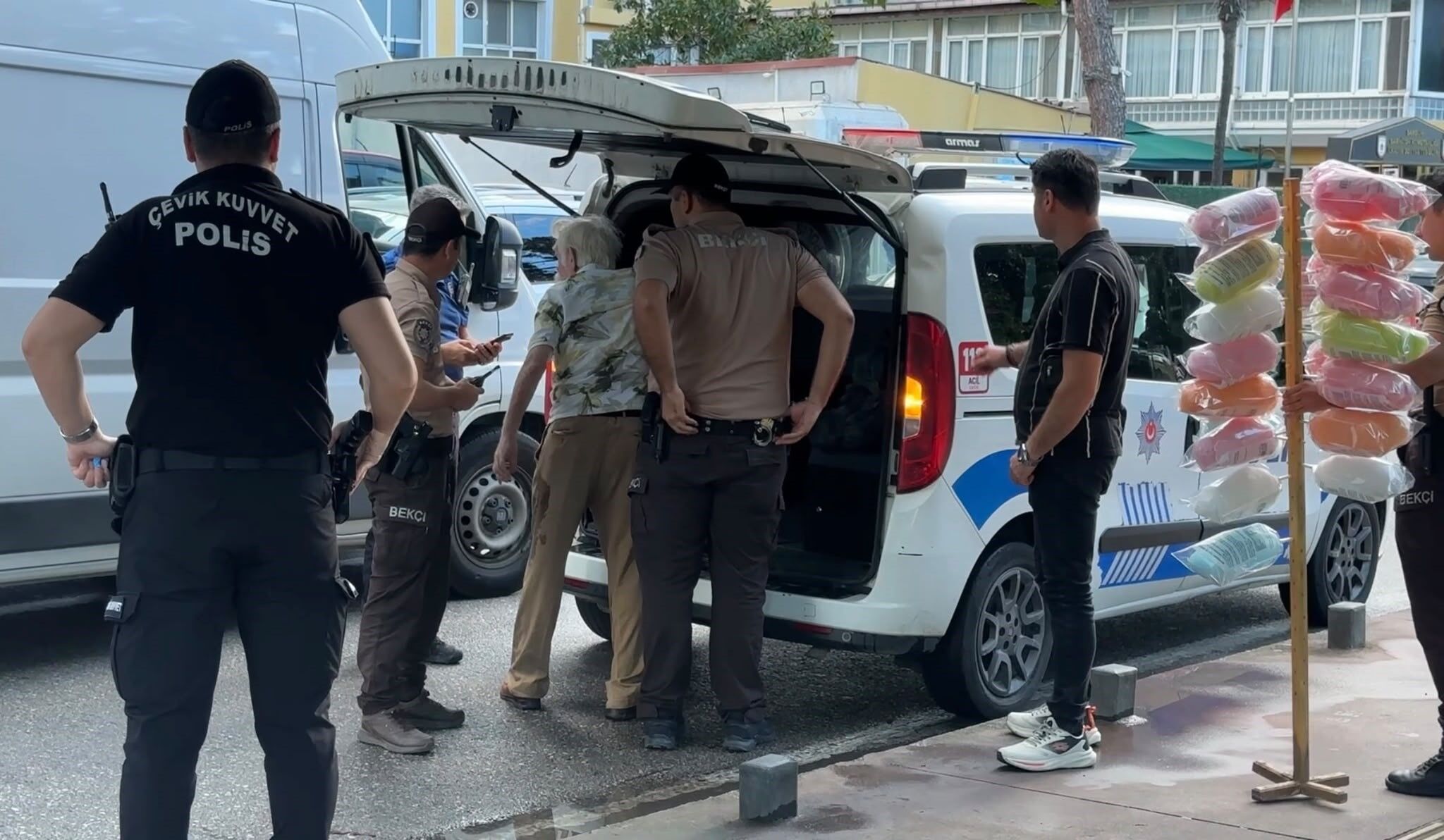 Samsun Haber: Samsun’da ilginç olay! Pamuk şeker satarken bir anda yere yığıldı