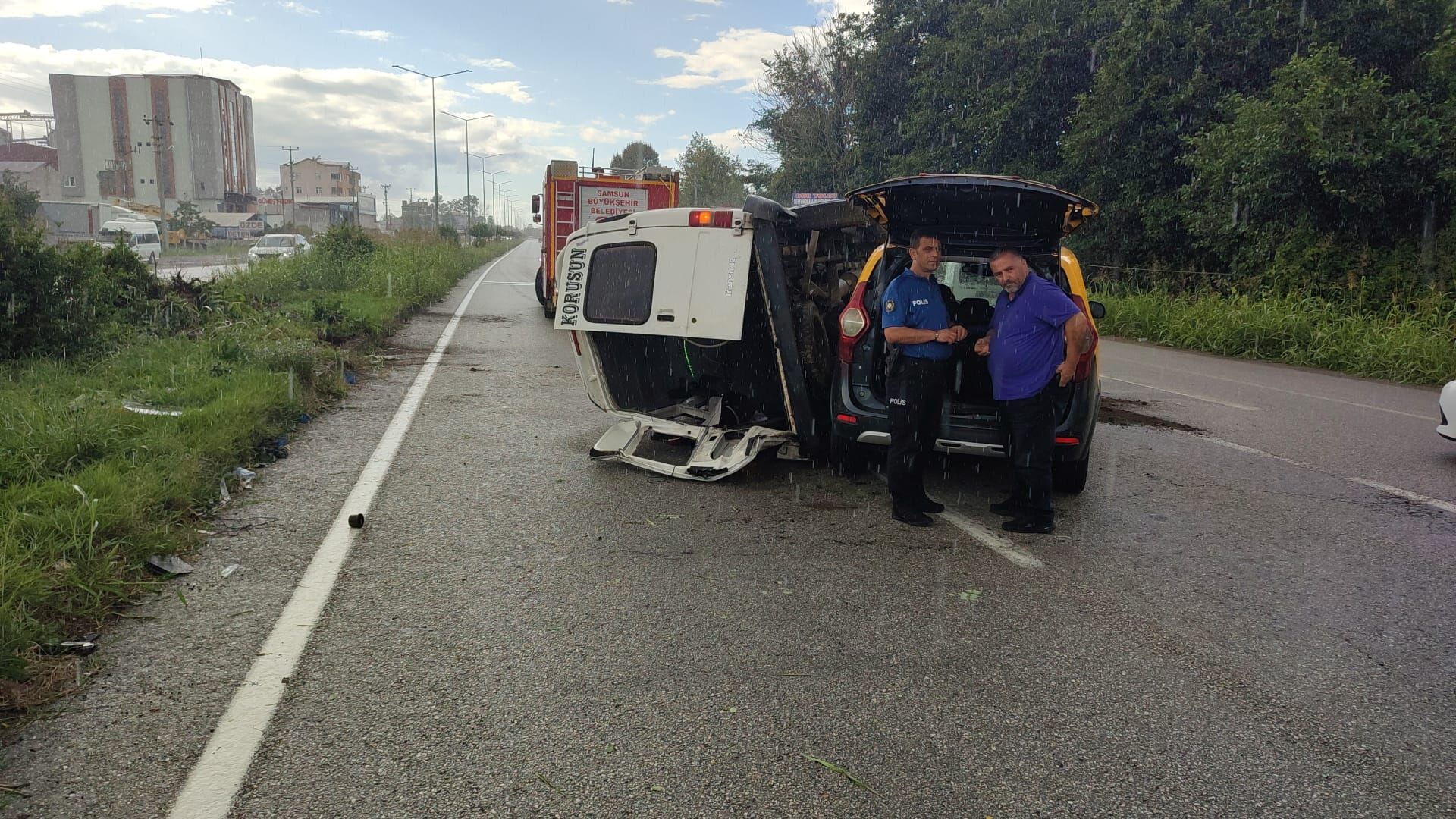 Samsun Haber: Samsun’da feci kaza! Minibüs ile taksi kafa kafaya geldi