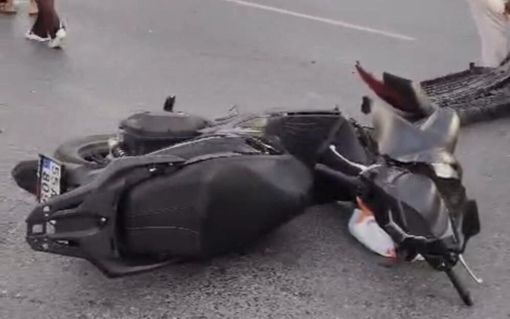 Samsun Haber: Samsun’da otomobil ile motosiklet çarpıştı! Sürücü hastaneye kaldırıldı