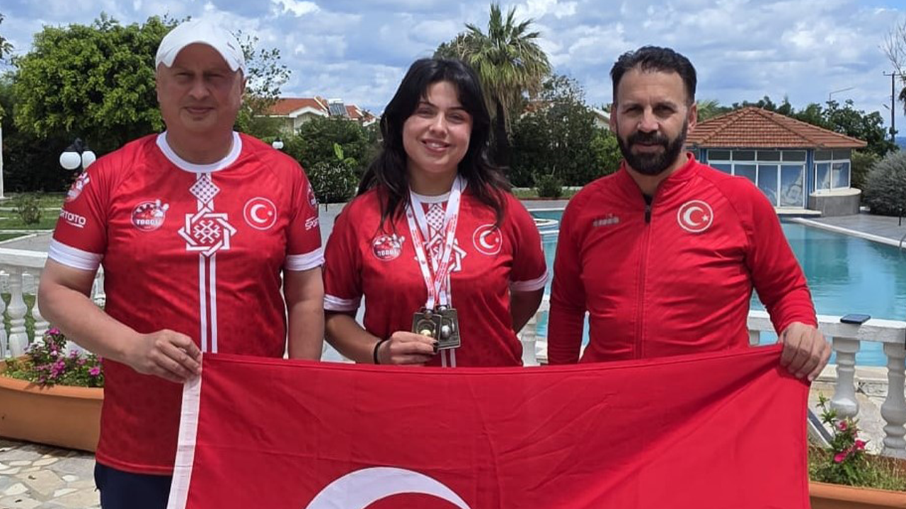 Samsunspor Haber: Samsunsporlu Melek Ünlü Avrupa sahnesinde!