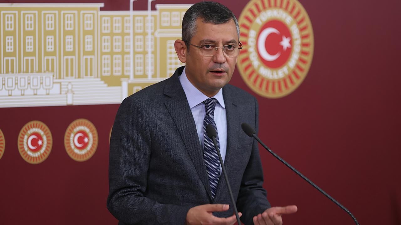 Seçmeninden bağış toplayan Özgür Özel'e mahkemeden karar!