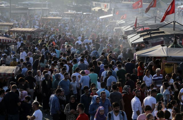 Vatandaşlık maaşı geliyor! Milyonları ilgilendiren detaylar