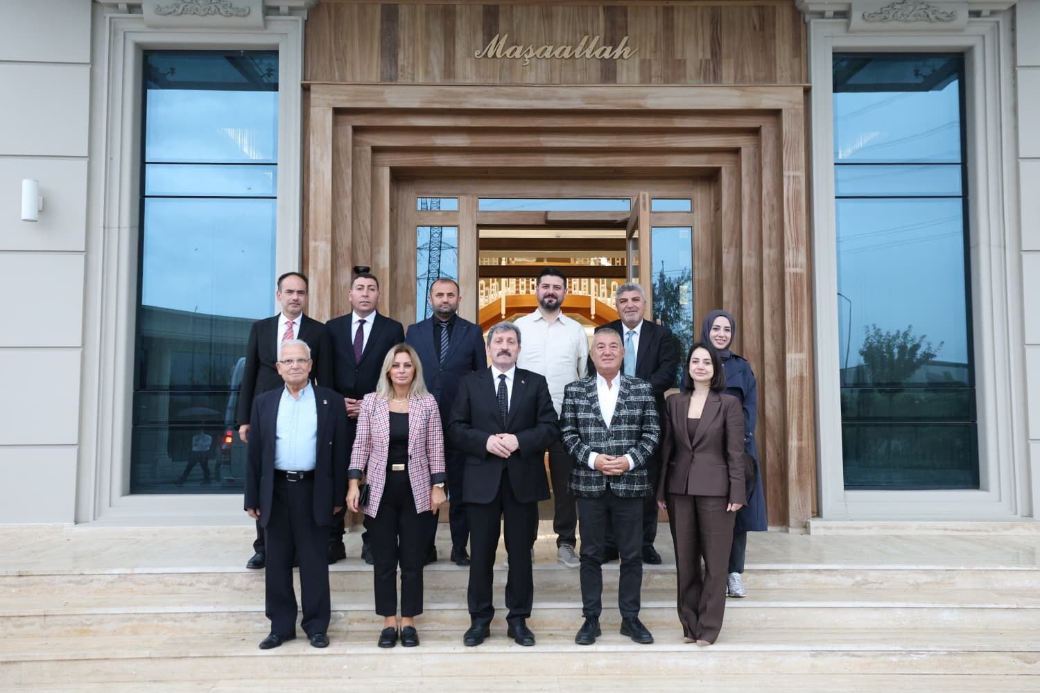 Necdet Uzun yazdı: Samsun, gümbür gümbür geliyor...