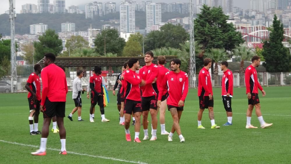 Samsunspor'un İskoç yıldızı Elliot Watt’tan kötü gidişat sonrası net mesaj!