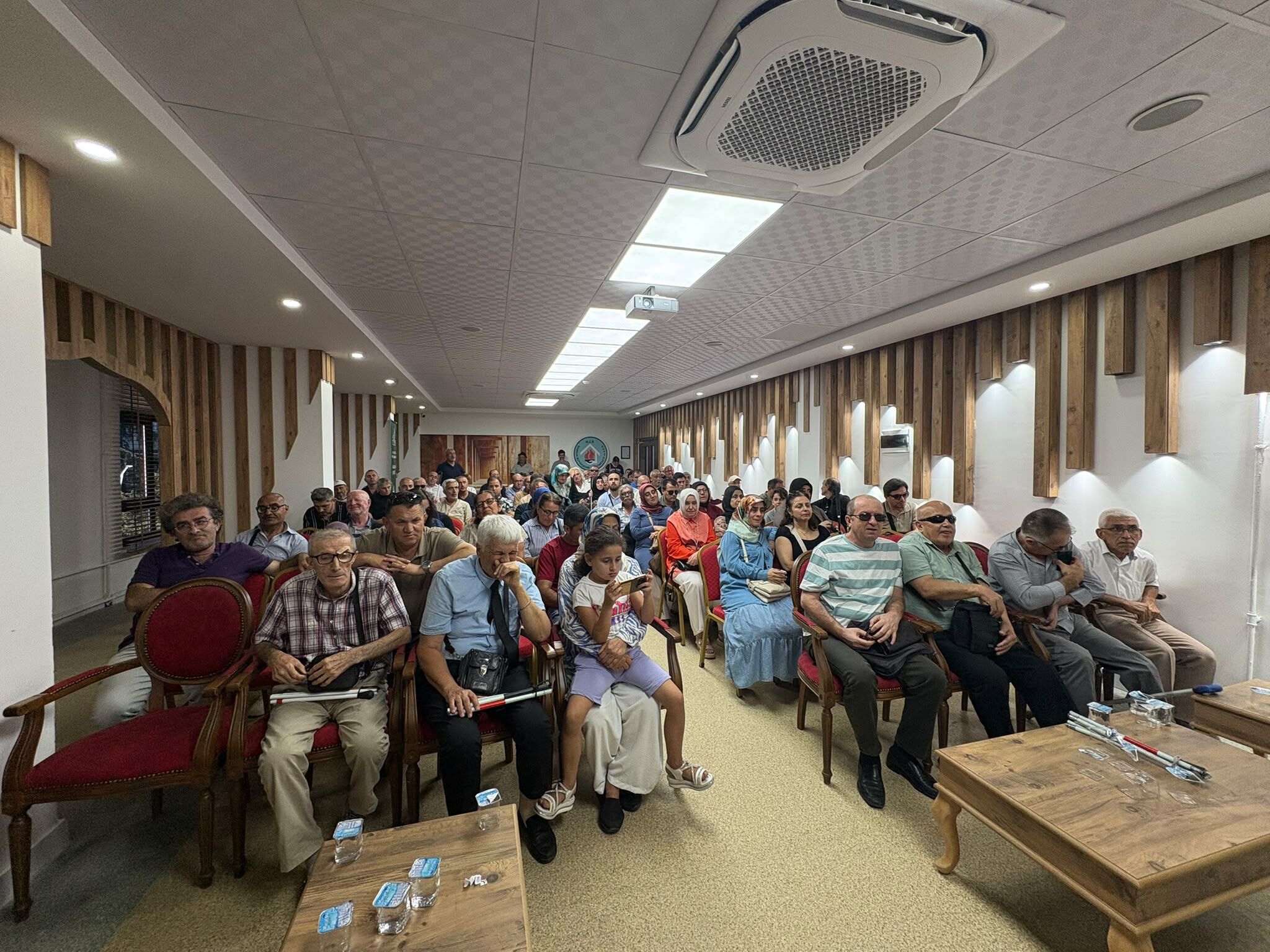 Samsun Haber: Altı Nokta Körler Derneği Samsun'da Ufuk Gürbüz güven tazeledi
