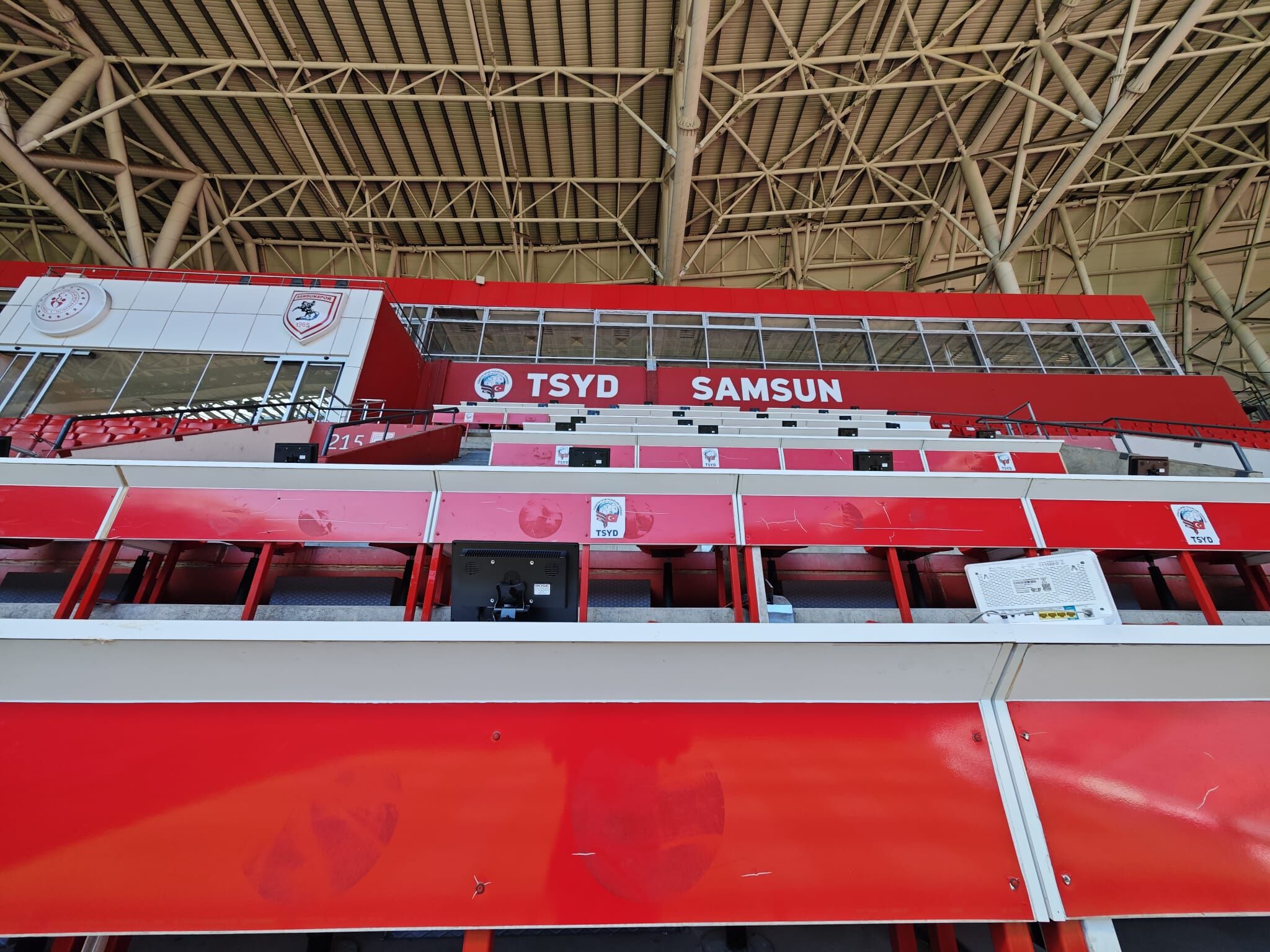 samsun haber Dr. Mehmet Muş’un desteğiyle Samsun 19 Mayıs Stadı basın tribünü yenilendi