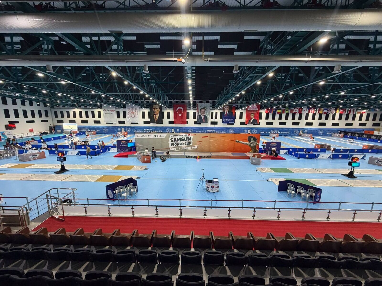 Samsun’da eskrim şöleni! 52 ülkeden 606 sporcu mücadele ediyor