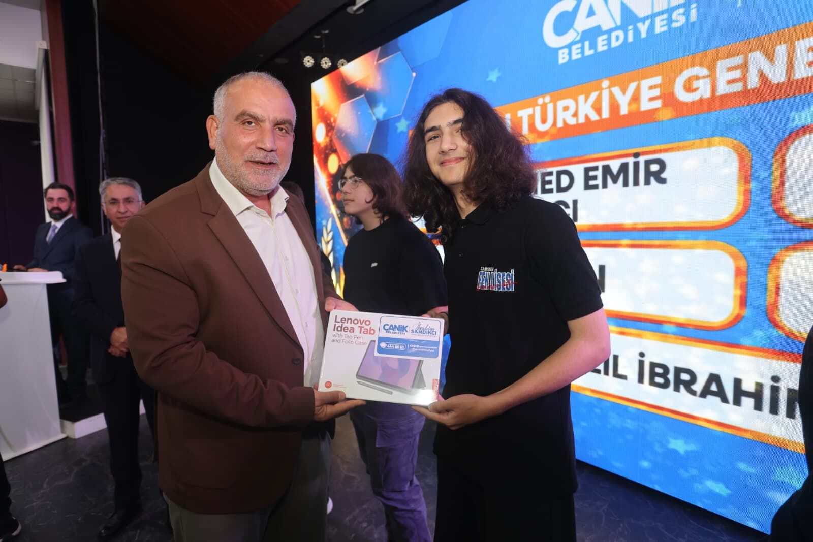 Samsun haber: Canik’in gurur tablosu! Başarılı öğrenciler ödüllerini aldı