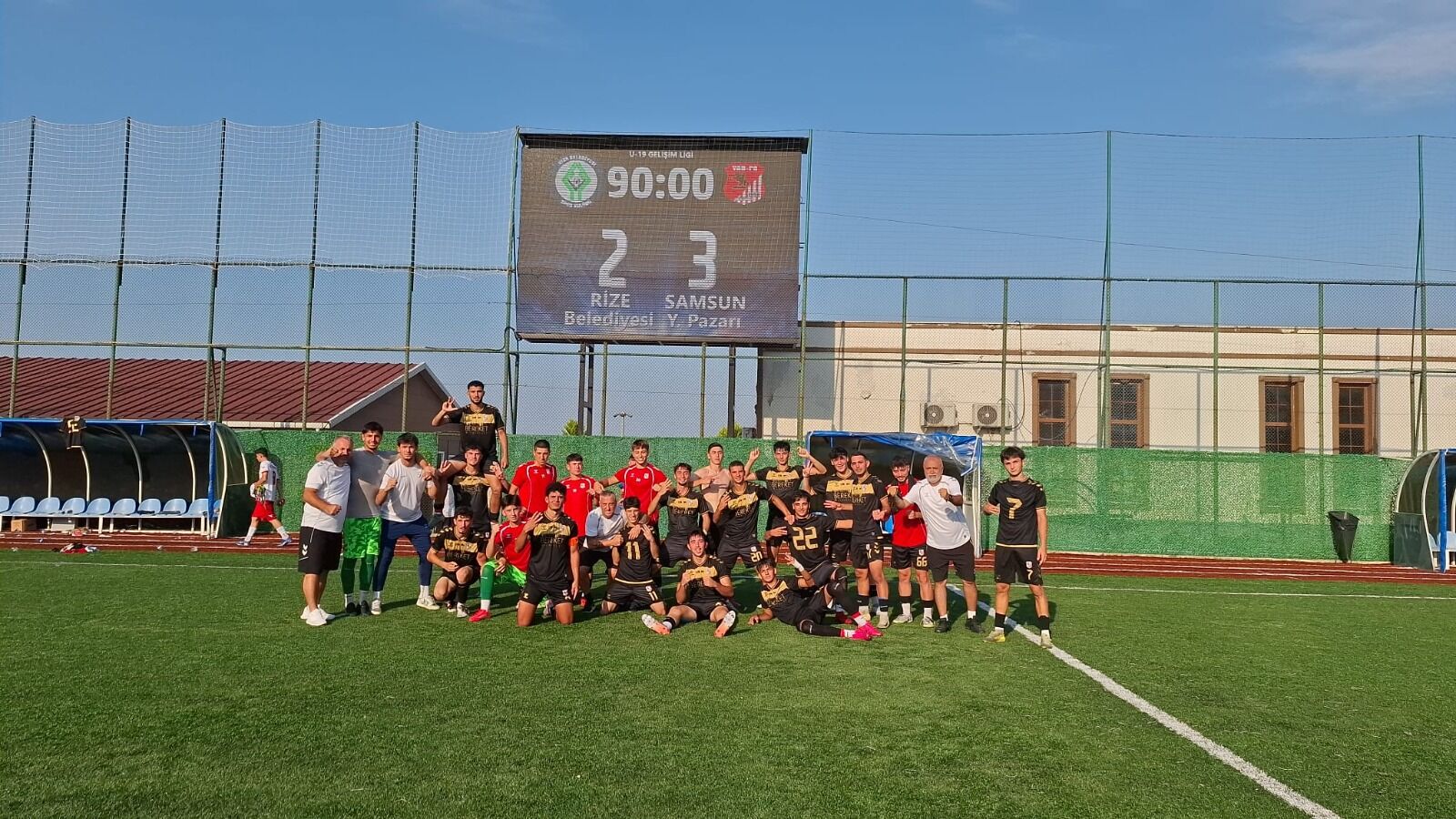 YAB-PA Spor U19 lige galibiyetle başladı