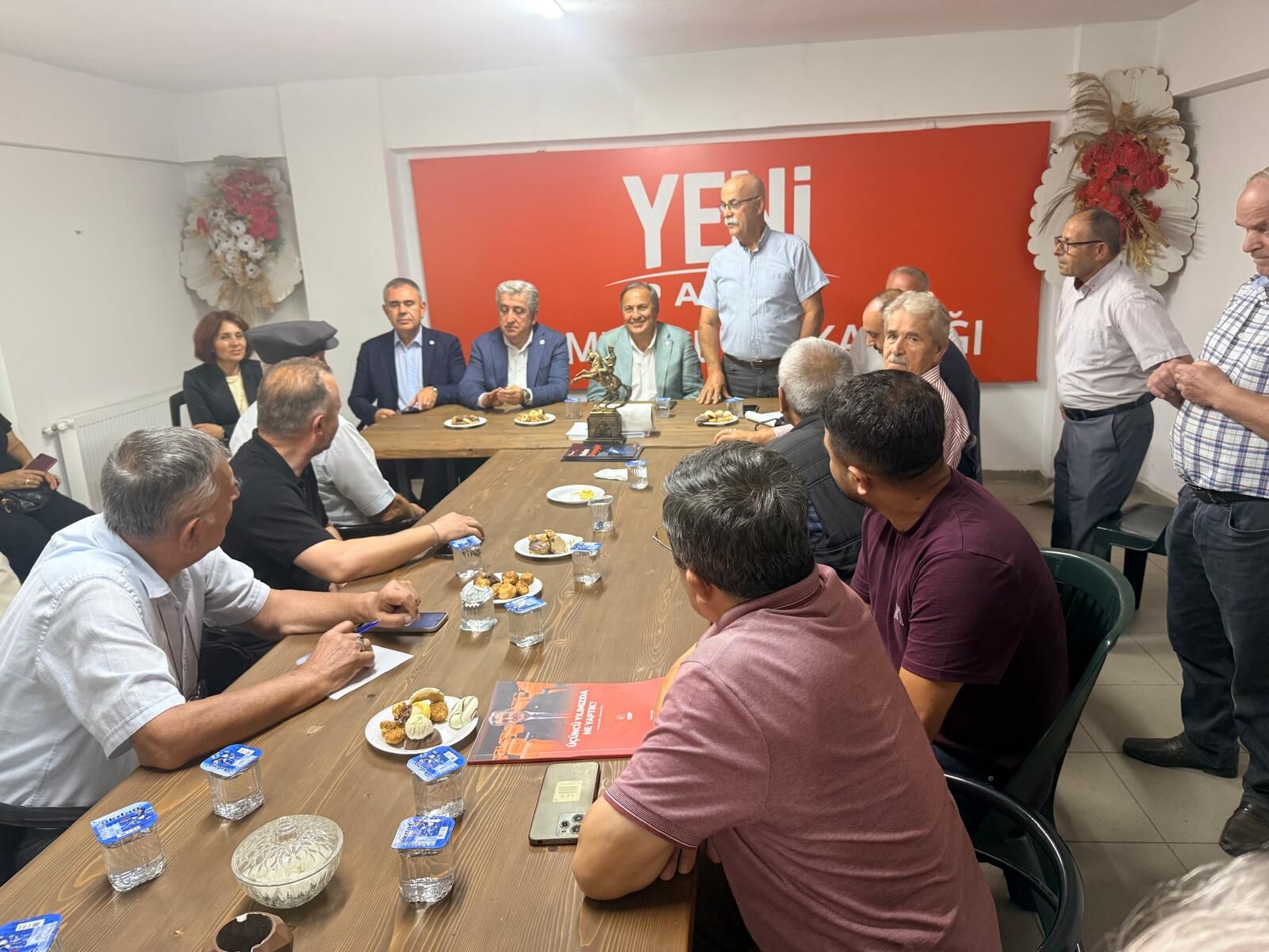 Samsun Haber: YENİ Parti heyeti Terme’de mahalle mahalle gezdi