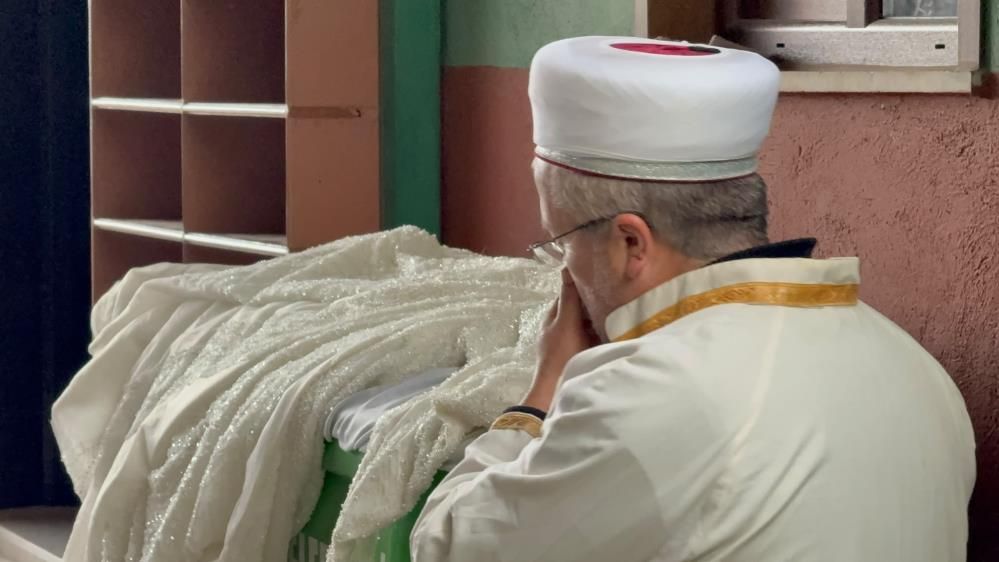 17 gün yaşam mücadelesi verdi! Doğum gününde hayatını kaybetti