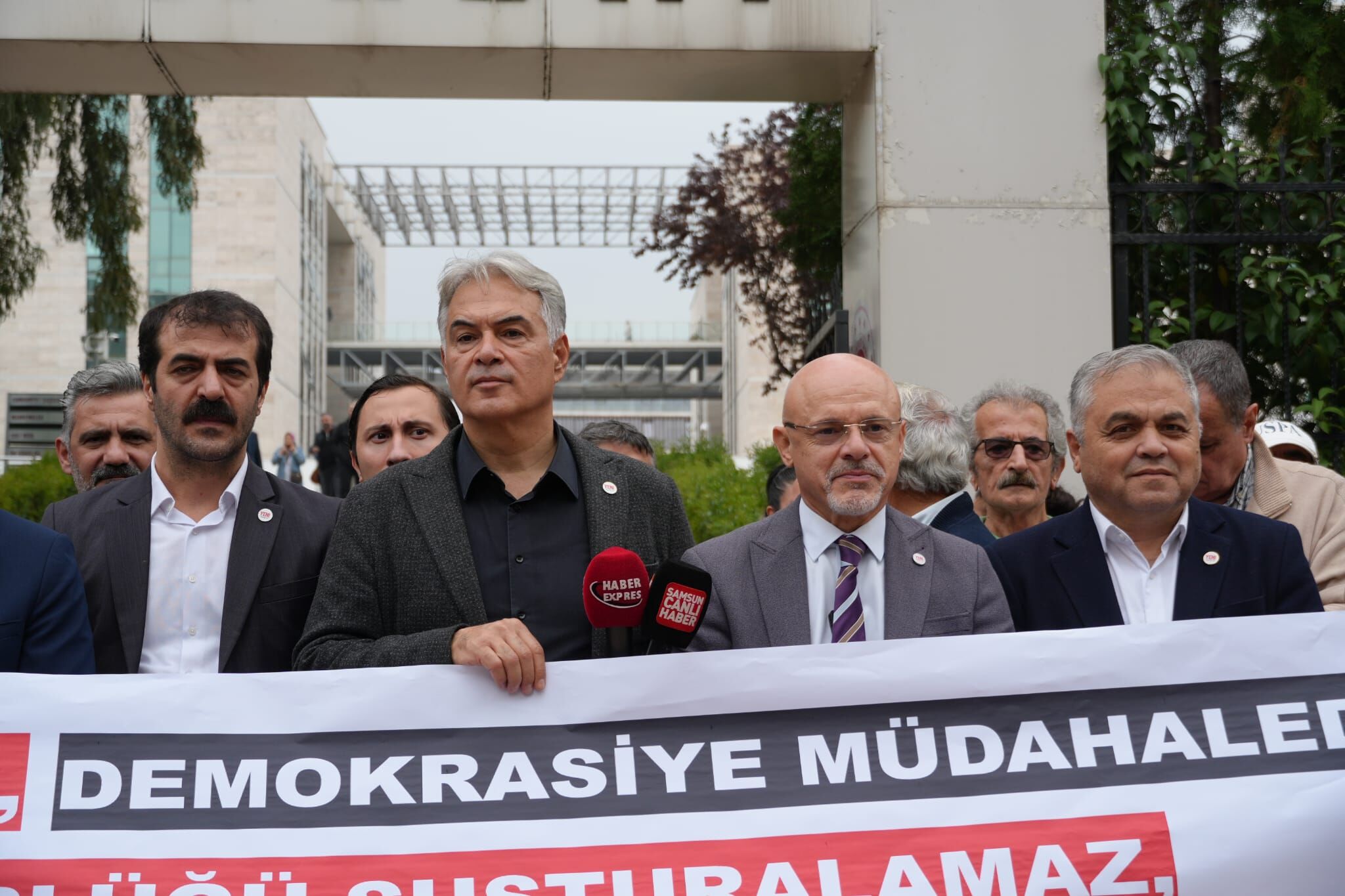 samsun haber Samsun’da YENİ Parti'den Halk TV tepkisi! “Özgür basın susturulamaz”