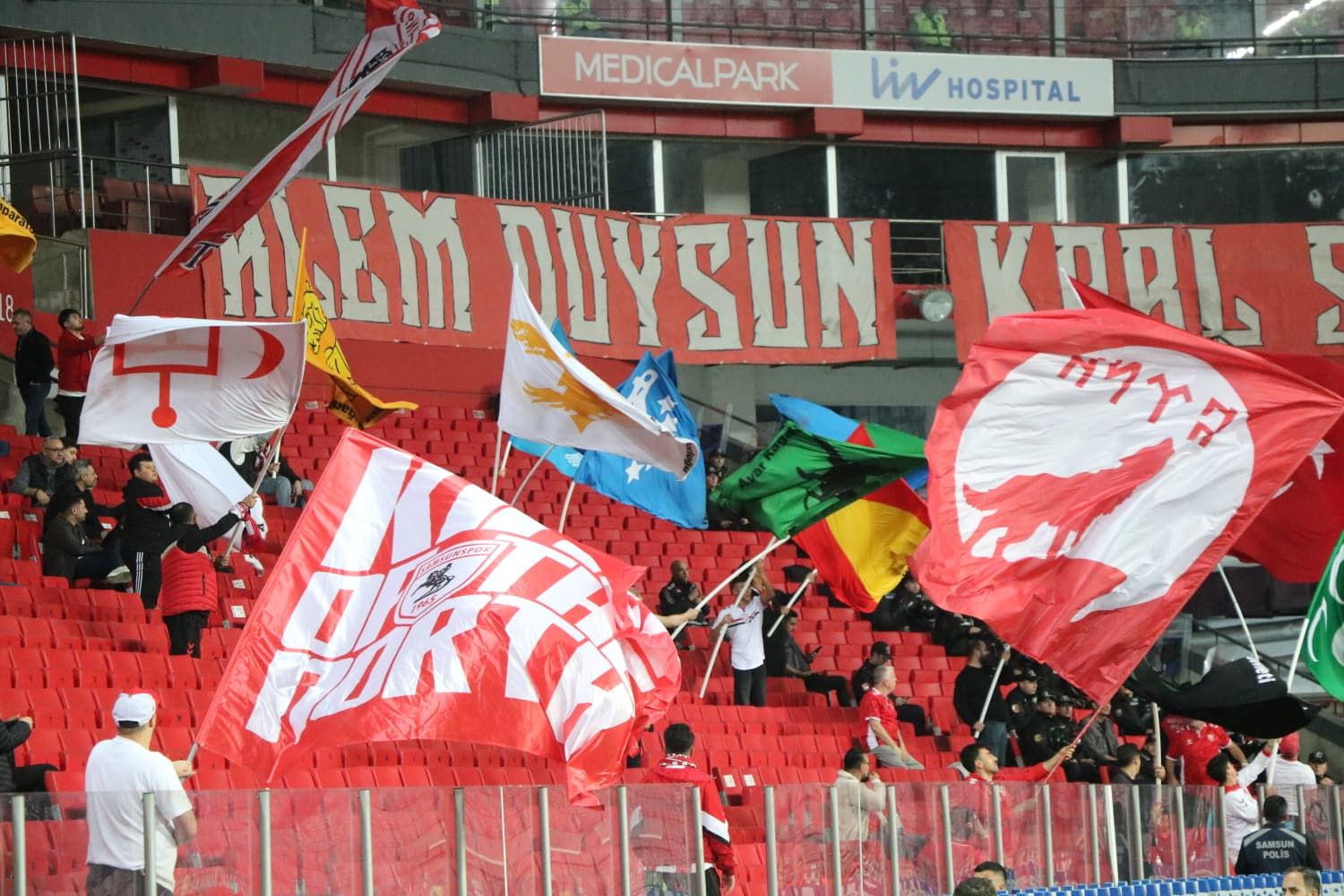 Samsun'da Atatürklü forma ile birlik ve beraberlik mesajı