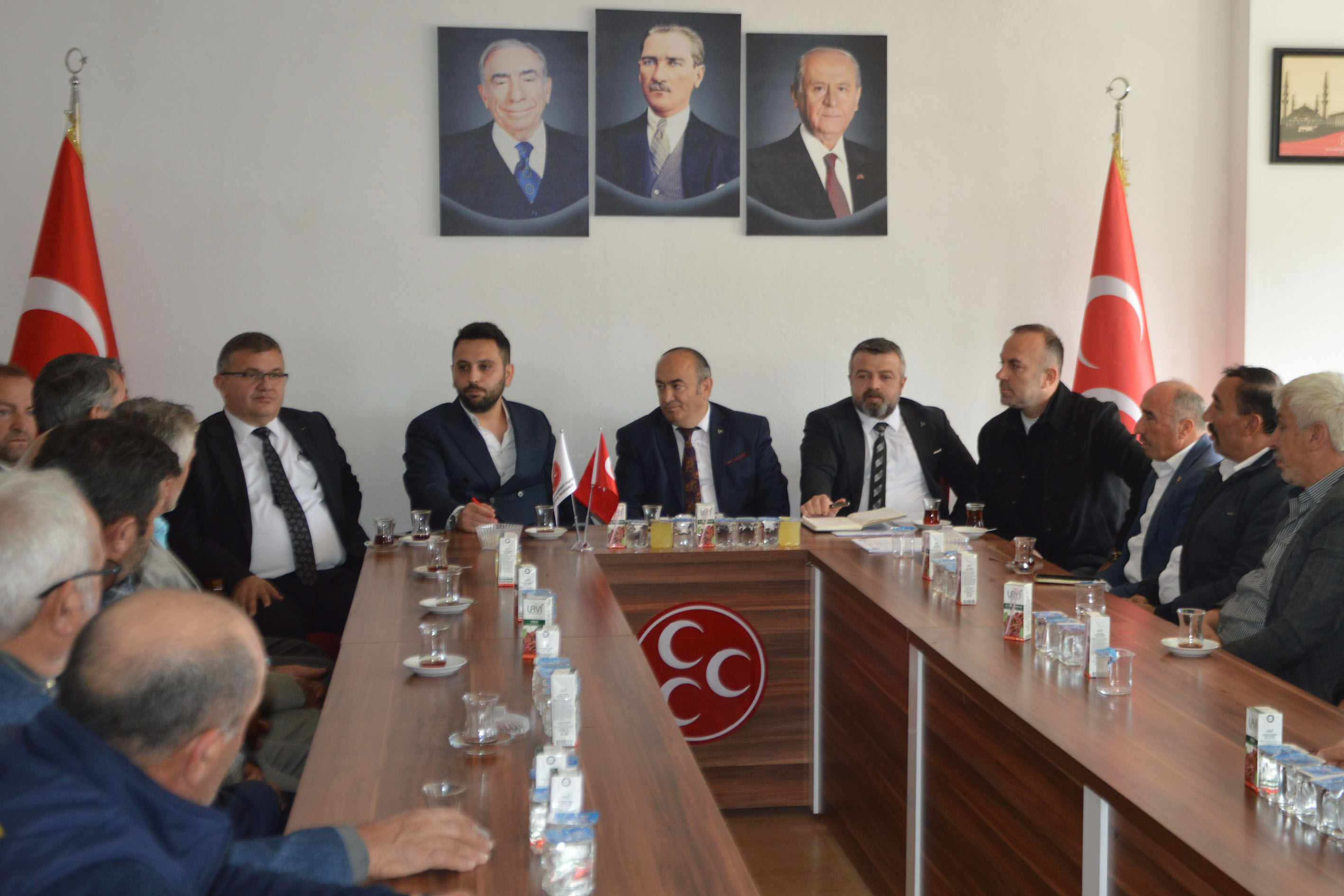 MHP Samsun’dan Havza’da muhtarlarla buluşma