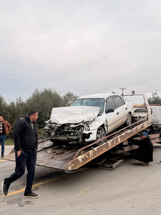 Samsun’da minibüs ile otomobil çarpıştı: 2 yaralı