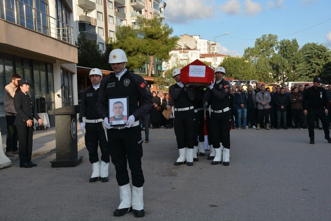 SAMSUN HABER Bafralı gazi polis Numan Şen’e Sinop’ta son görev