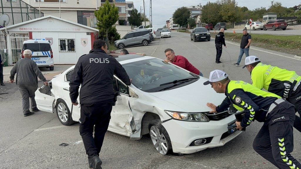 SAMSUN HABER Samsun İlkadım'da zincirleme kaza! Yaralılar var 