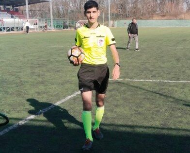 samsun haber: Samsun’da 17 yaşındaki hakem hayaline koşuyor