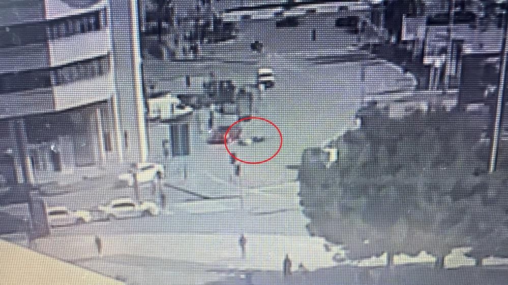samsun haber Samsun'da Cumhuriyet Meydanı Kavşağı'nda korkutan kaza!