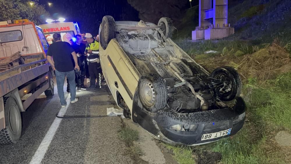 Samsun’da araç 30 metreden Atatürk Bulvarı’na uçtu!