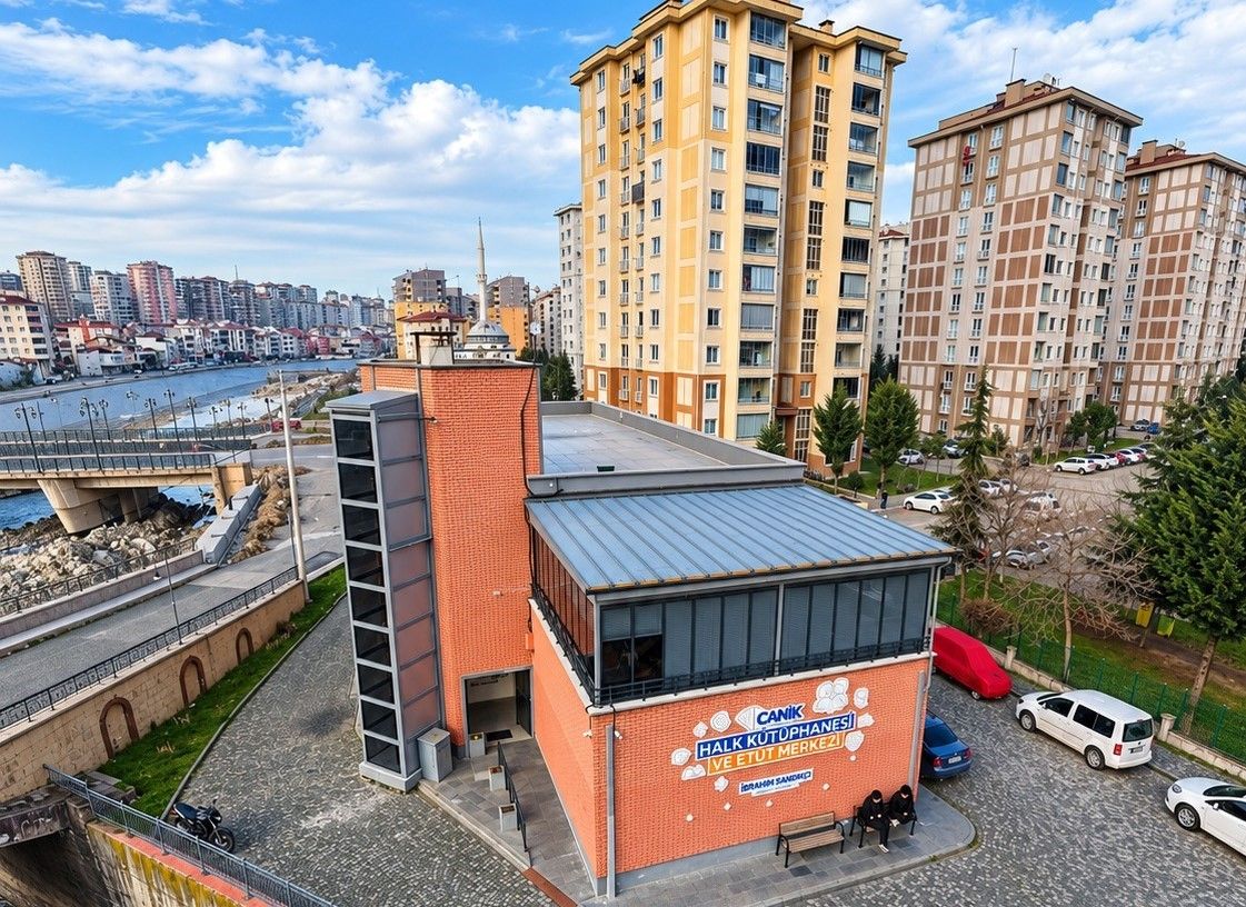 Canik’te çocuklar eğlenerek öğreniyor