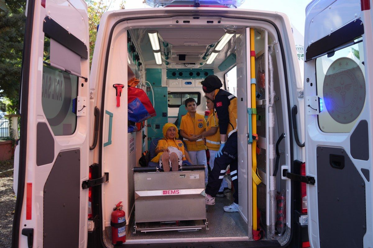 Samsun’da ilkokul öğrencilerine sağlık seferberliği