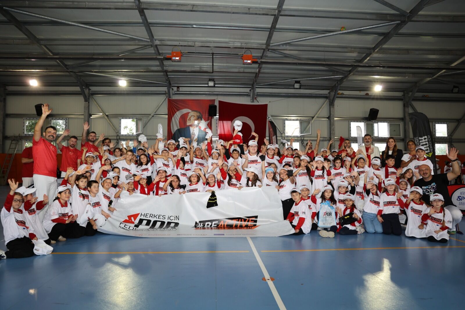 Samsun Haber: Avrupa Spor Haftası coşkusu! 300 öğrenci doyasıya eğlendi