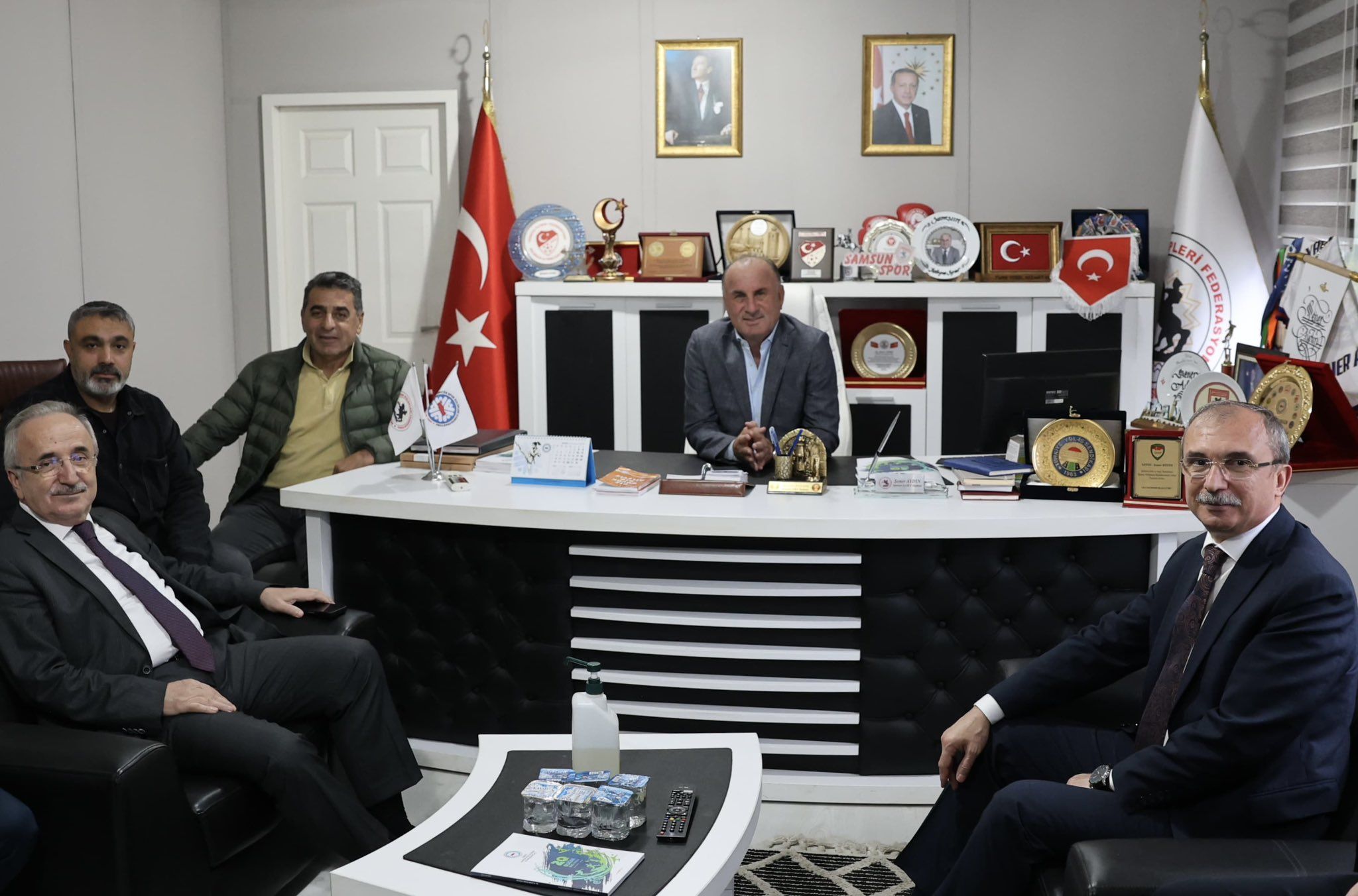 Samsun haber: AK Partili Orhan Kırcalı İlkadım’da temaslarda bulundu