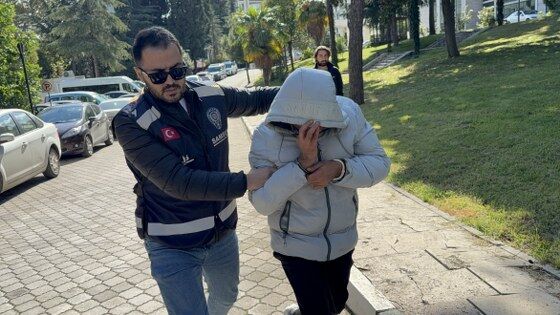 samsun haber: Samsun'da kıskançlık bahanesiyle eşini bıçaklayan koca adliyede