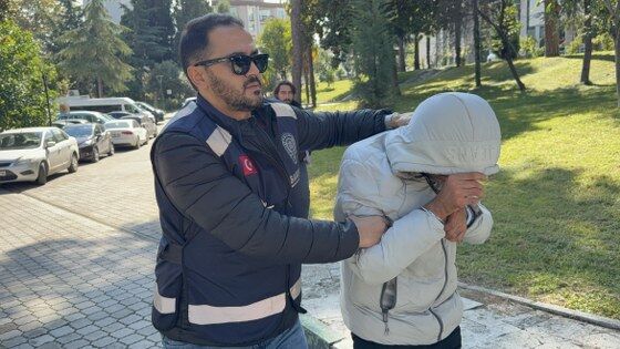 samsun haber: Samsun'da kıskançlık bahanesiyle eşini bıçaklayan koca adliyede