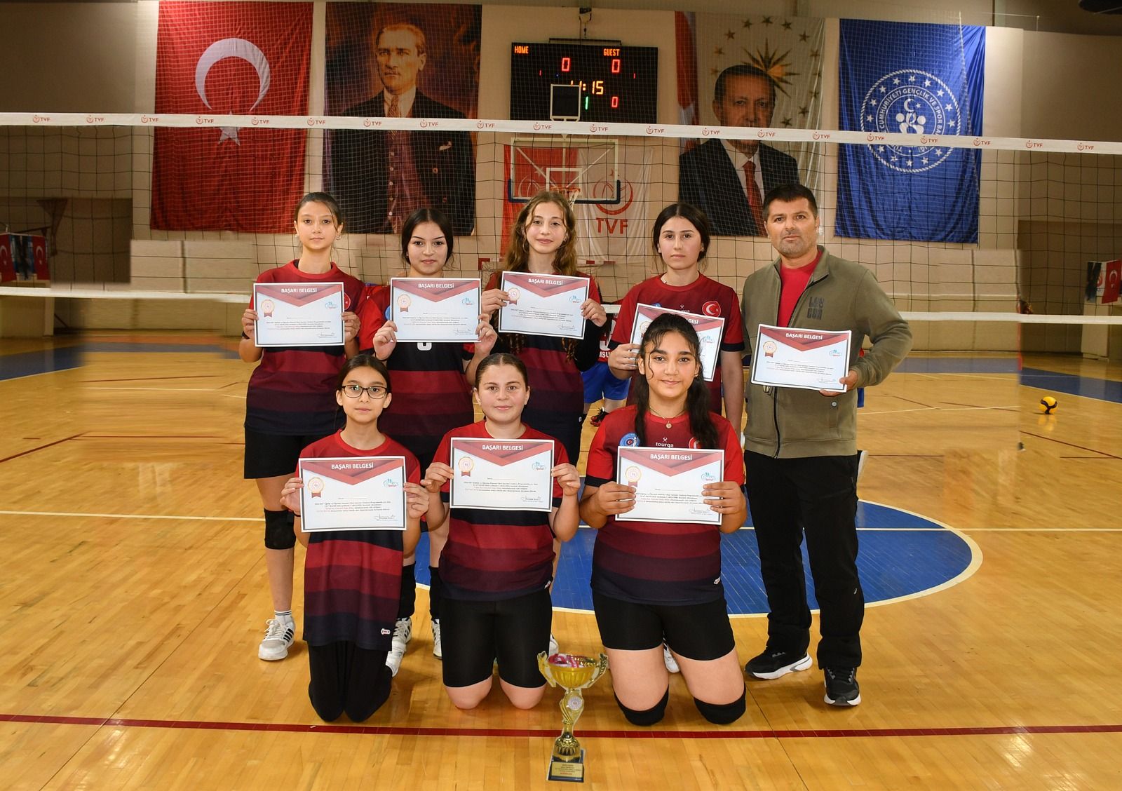Çarşamba’da final heyecanı! Mustafa Kemal Ortaokulu zirvede