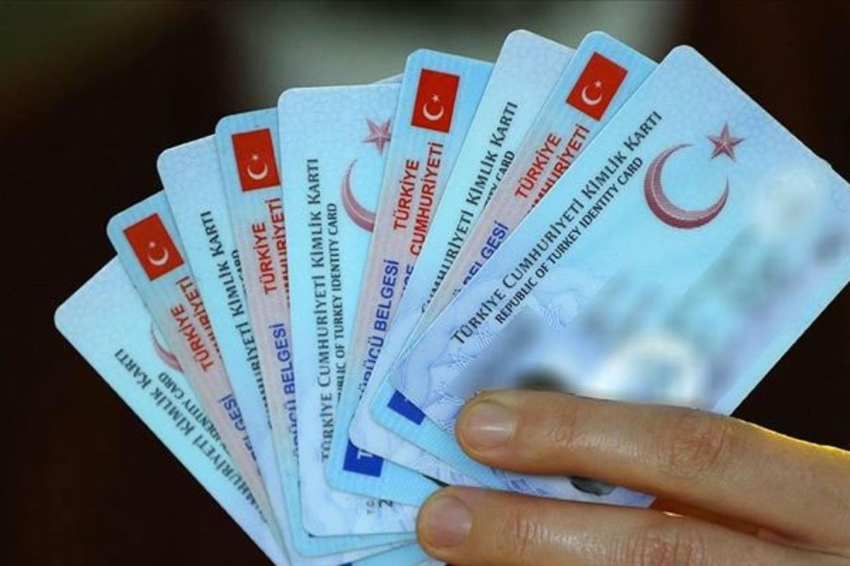 Cipli Kimlik Kartlarinin 10 Yillik Suresi Doluyor  