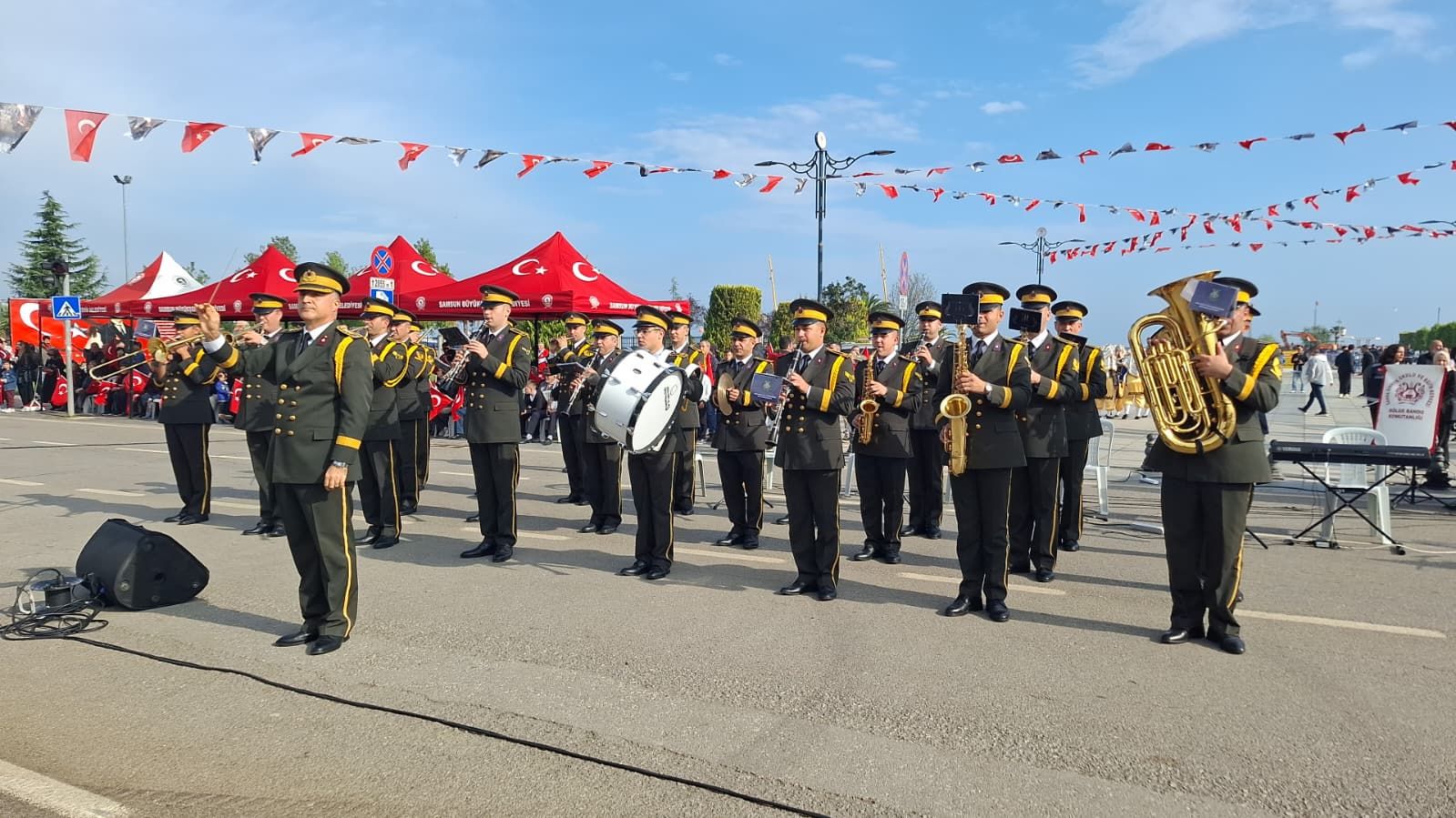 CANLI | Samsun'da 29 Ekim coşkusu! Cumhuriyet'in 103. yılı kutlanıyor