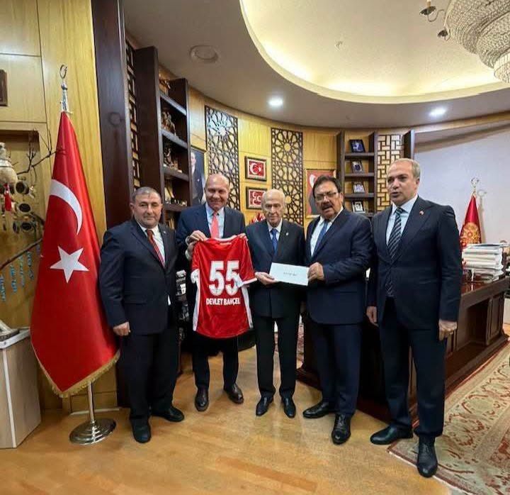 Samsunspor Haber: Samsunspor Başkanı Yüksel Yıldırım’dan Devlet Bahçeli’ye ziyaret
