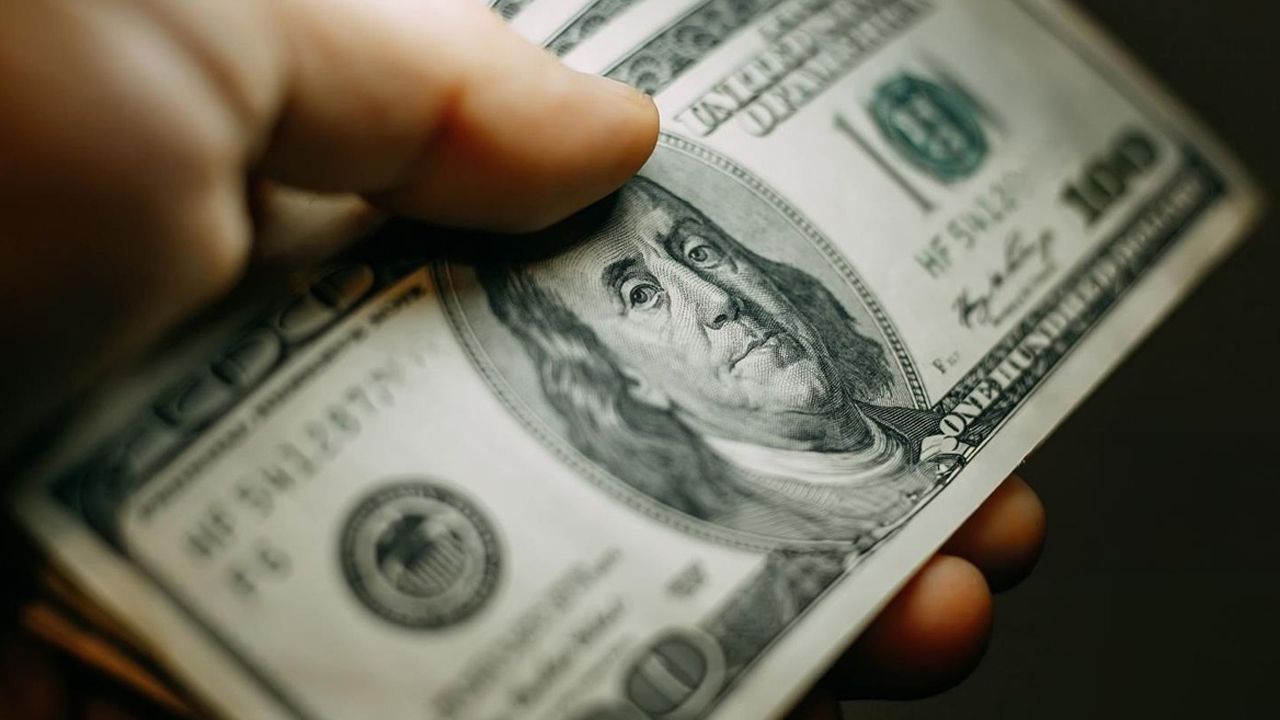 Yıl sonu için beklentiler değişti! Enflasyon ve dolarda son tahmin