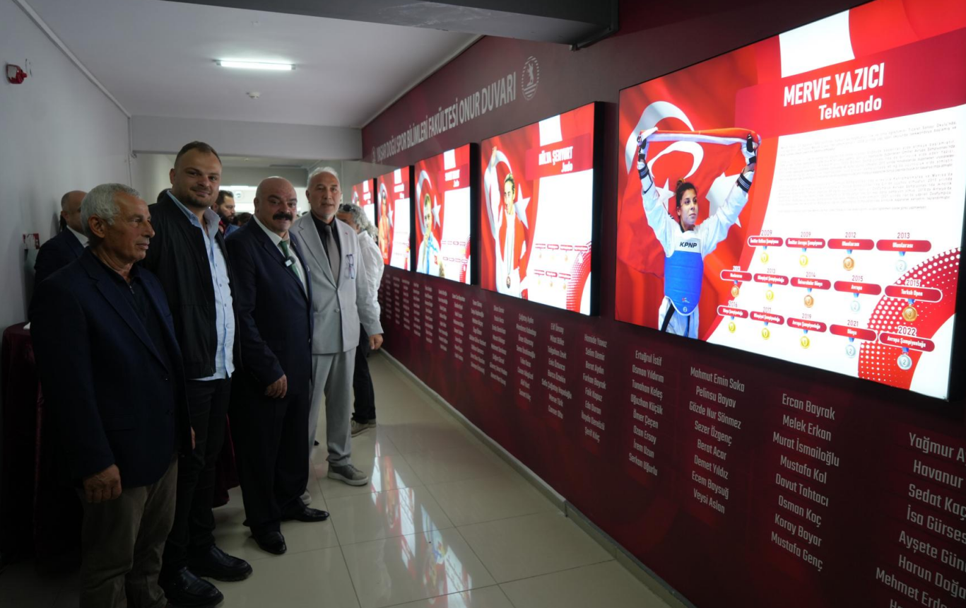 Samsun haber: OMÜ’de Türk sporunun efsaneleri “Onur Duvarı”nda
