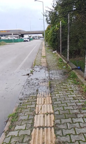 samsun haber: Samsun'da görme engelliler için yapılan yol 'engel' oldu!