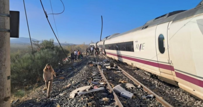 İspanya’da tren faciasında ölü sayısı arttı! Türkiye'den taziye mesajı