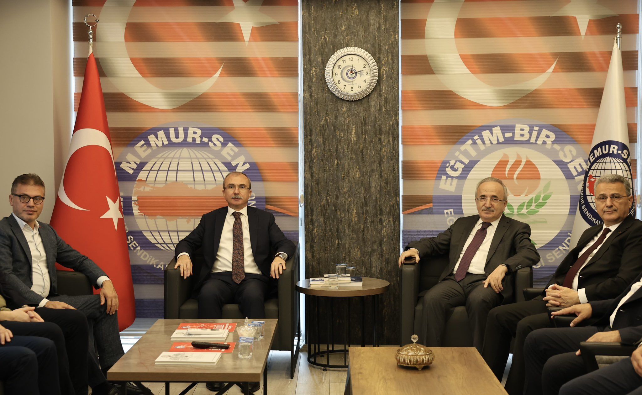 Samsun haber: AK Partili Orhan Kırcalı İlkadım’da temaslarda bulundu