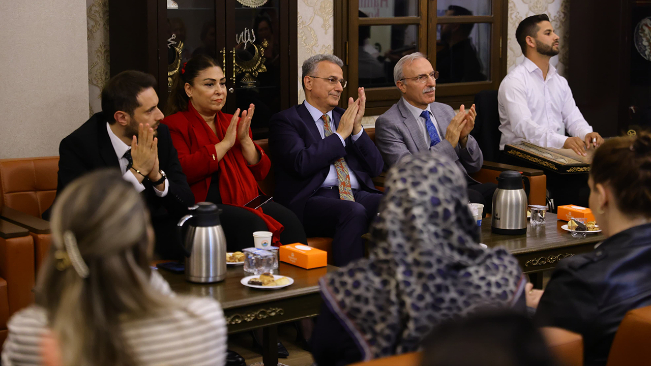 İlkadım’da Türk Sanat Müziği Kadın Korosu sezonu açtı