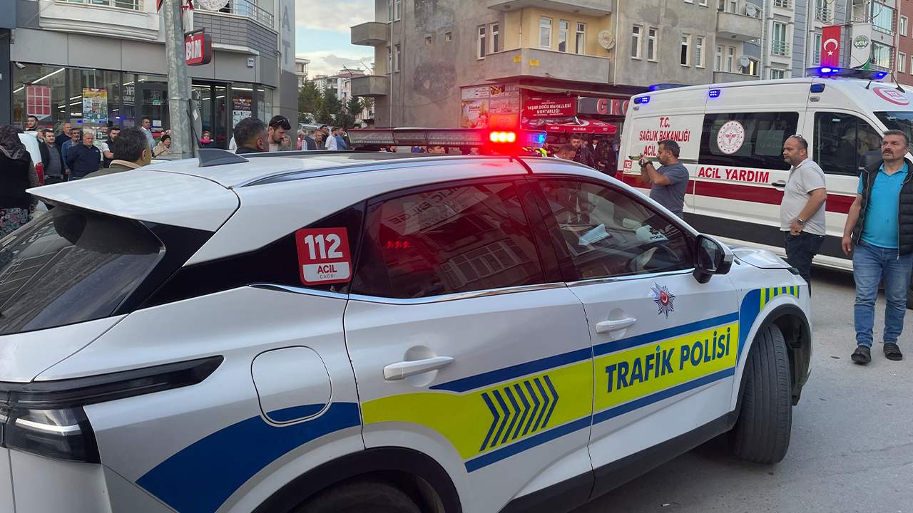 Samsun'da dehşet anları! Karşıya geçerken otomobil çarptı