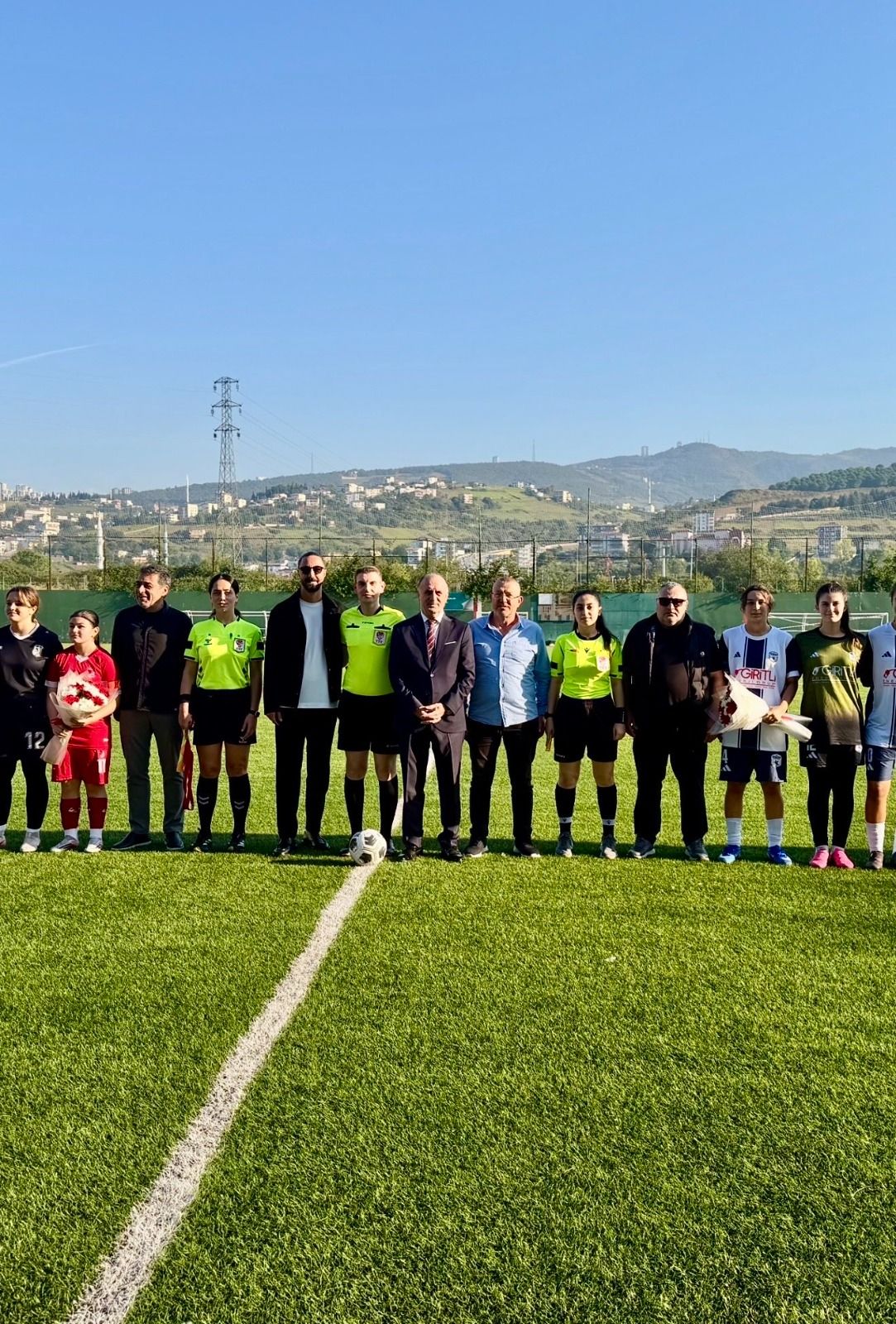 Samsun ASKF’den kız çocuklarına anlamlı destek