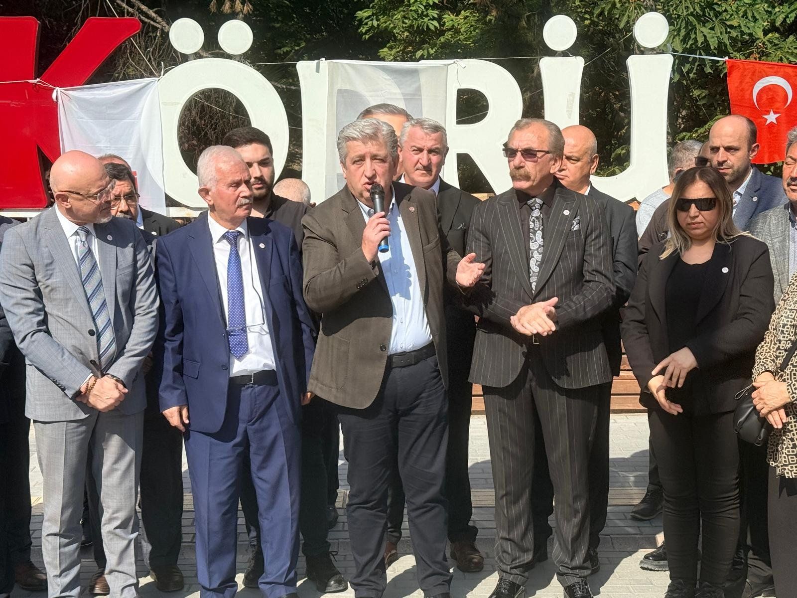 Samsun Haber: Samsun Milletvekili Dr. Murat Çan, Vezirköprü esnafının sorunlarını dinledi