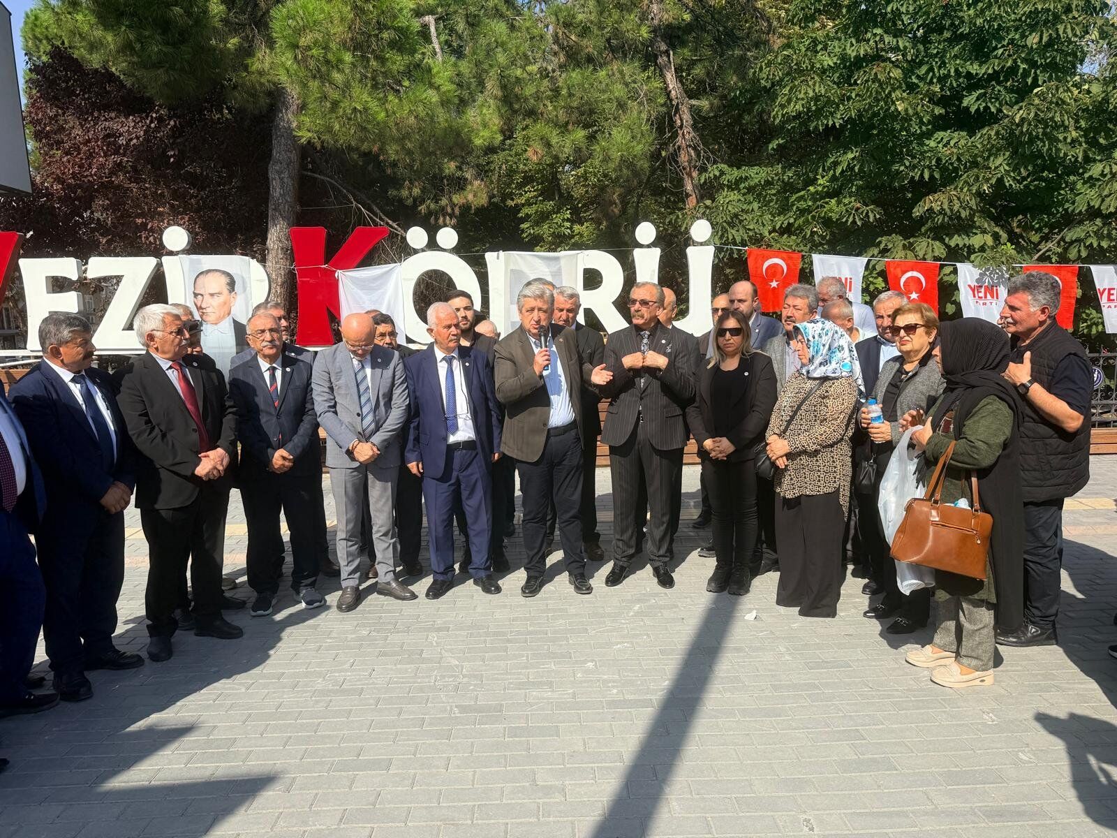 Samsun Haber: Samsun Milletvekili Dr. Murat Çan, Vezirköprü esnafının sorunlarını dinledi