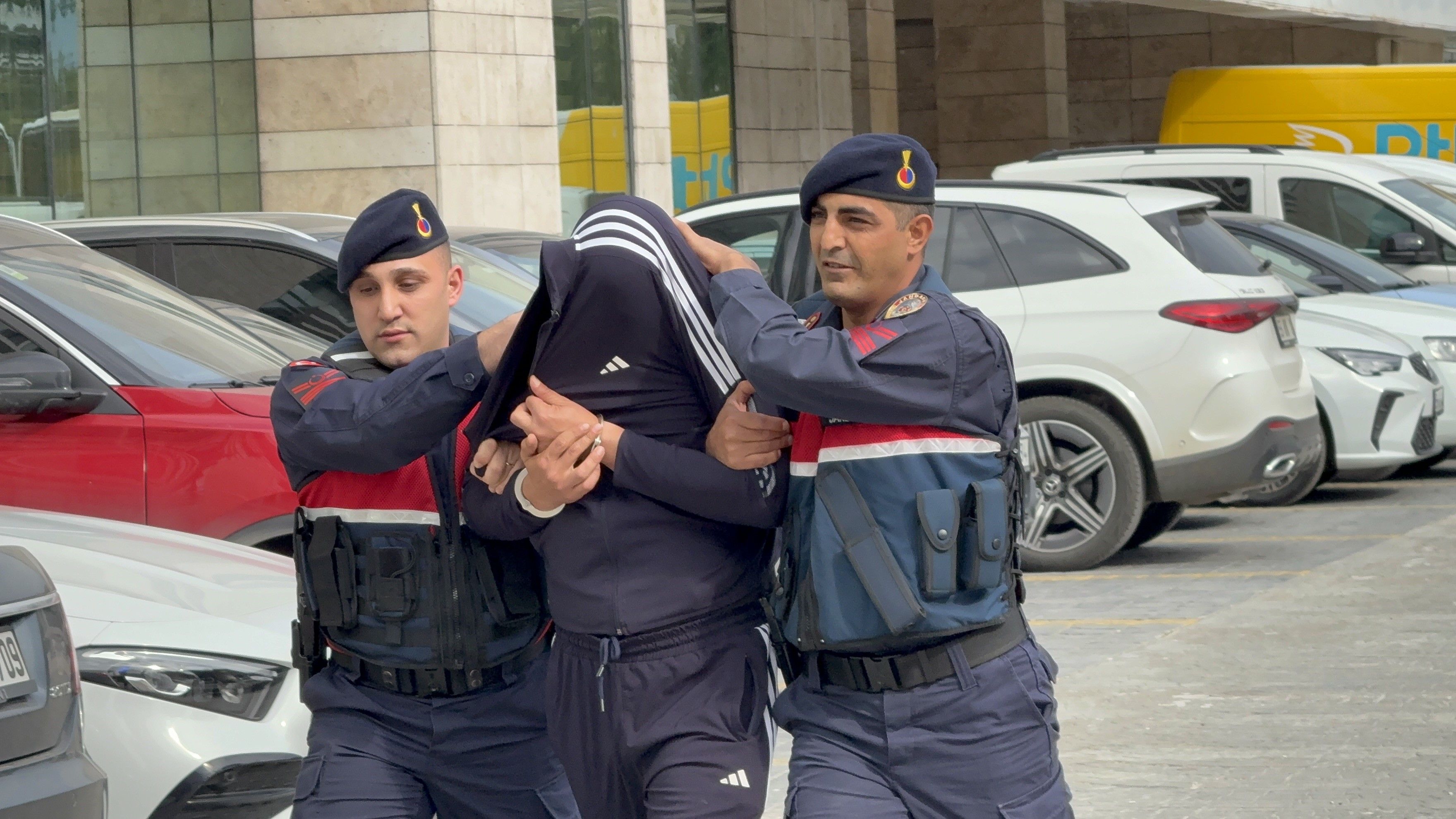 Samsun haber: Samsun’da 12 yıl 6 ay hapis cezasıyla aranıyordu yakalandı!