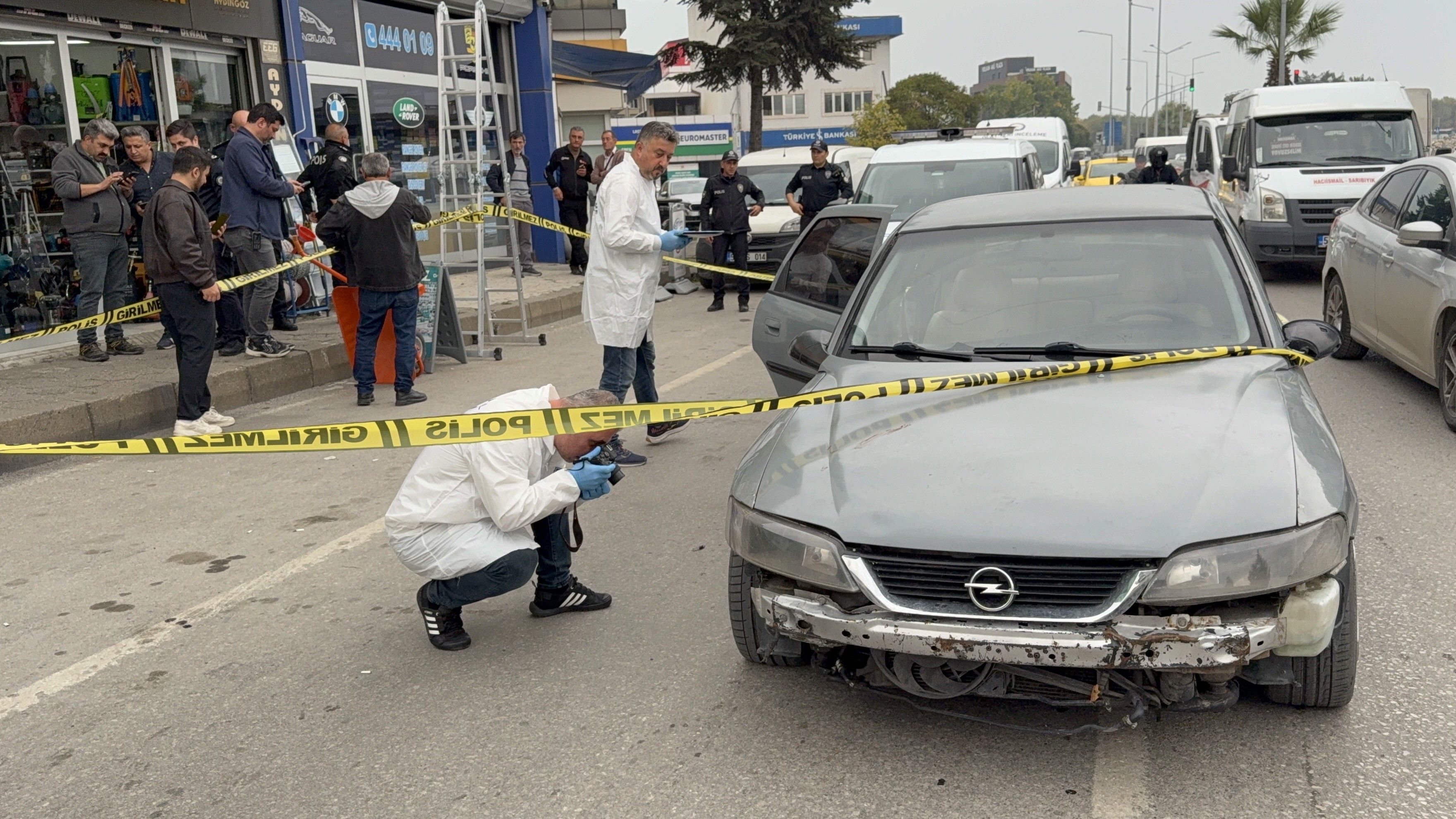 Samsun haber: Samsun’da aracının önünü kestiler, sürücüyü yaraladılar!
