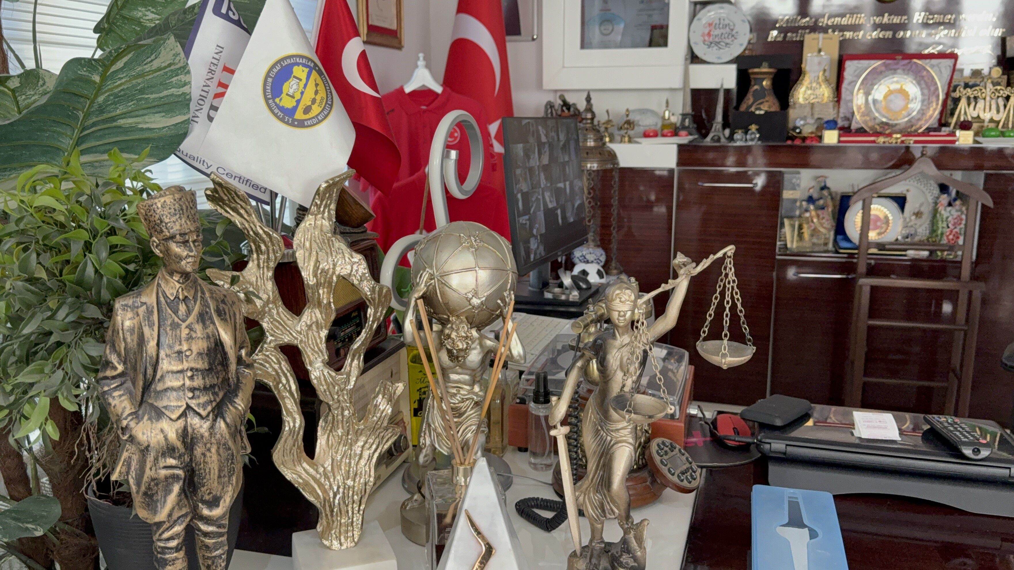 Samsun Haber: Samsun’da başkanın makam odası adeta tarih müzesi!