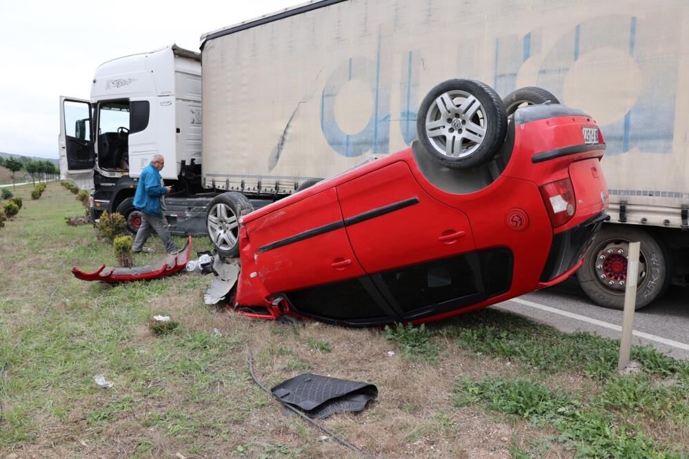 Samsun Haber: Samsun'da feci kaza! Tır otomobile çarptı