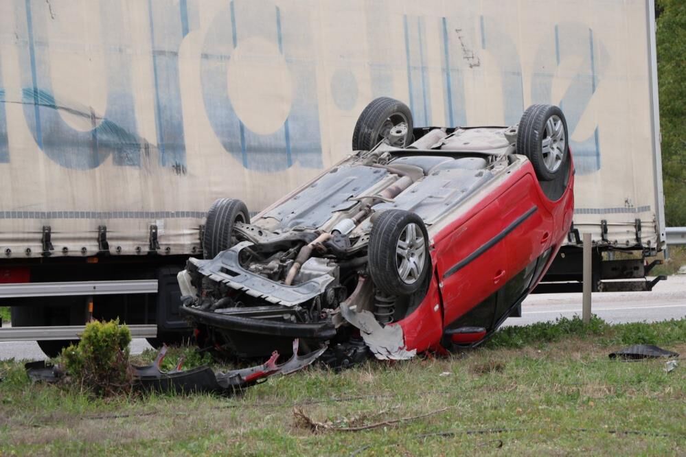 Samsun Haber: Samsun'da feci kaza! Tır otomobile çarptı